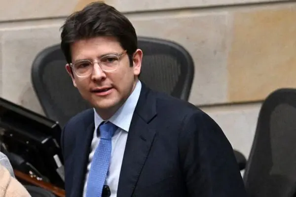 Miguel Uribe: Ο Ρόλος του στην Πολιτική Σκηνή της Κολομβίας