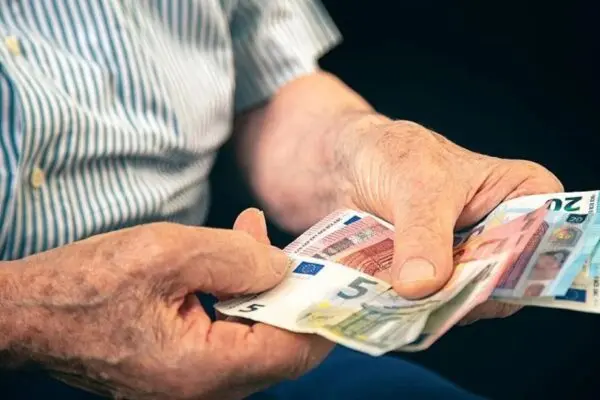 Συντάξεις Αυγούστου 2025: Πληροφορίες και αλλαγές