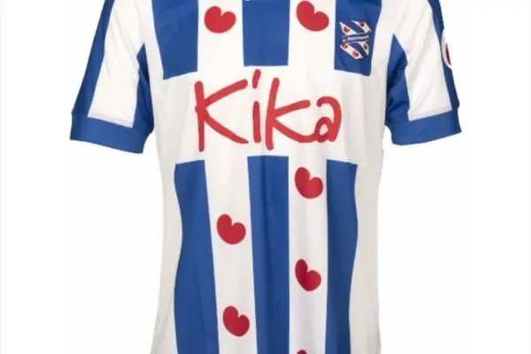 Heerenveen: Η Πολιτιστική και Αθλητική Καρδιά της Ολλανδίας