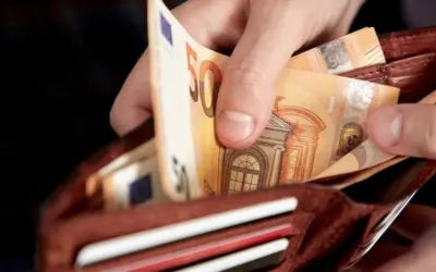 κατώτατοσ μισθόσ — GR news