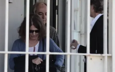 κουφοντινασ — GR news