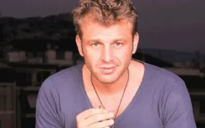 απόστολοσ γκλέτσοσ — GR news