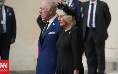 καρολοσ — GR news