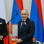 εμανουέλ μακρόν — GR news