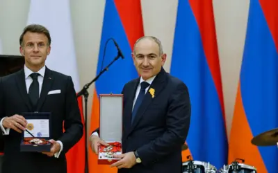 εμανουέλ μακρόν — GR news