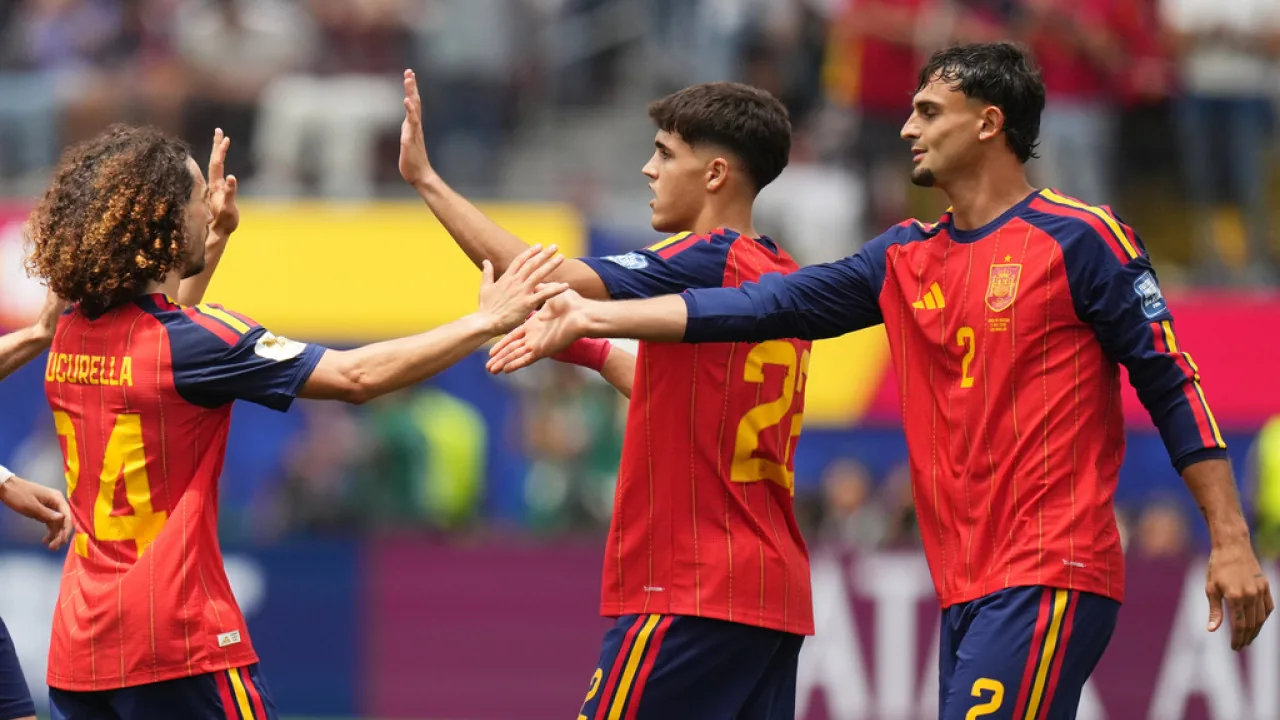 Ισπανία – Αυστρία 3-0: Η Ισπανία προκρίνεται στους «16» του Παγκοσμίου Κυπέλλου